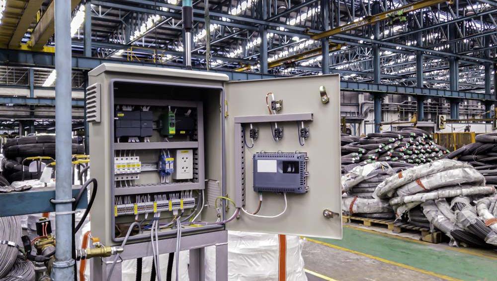 Industrial electrical control installation